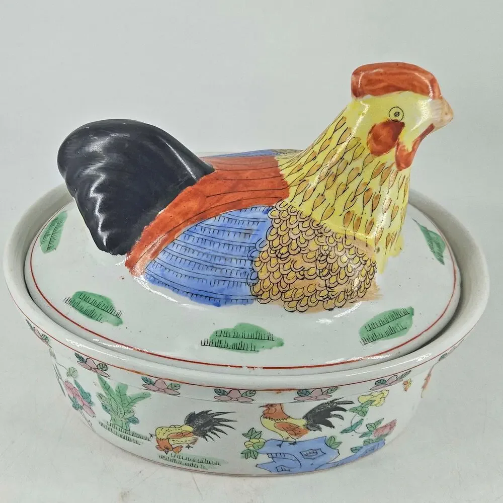 Vintage Chinese Hand Painted hen on nest Covered Casserole Dish Tureen